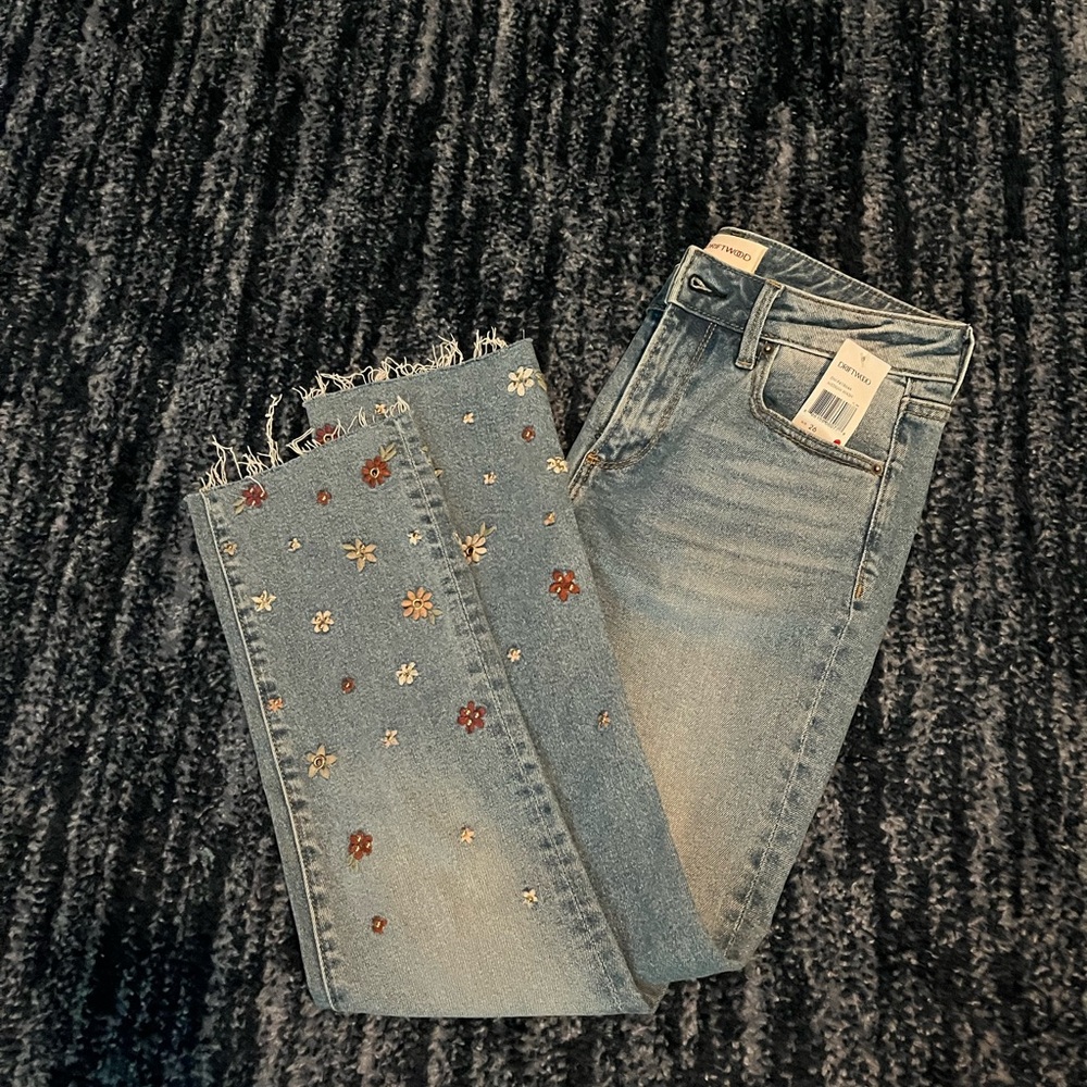 Driftwood Sz 26 Floral Blue Jeans